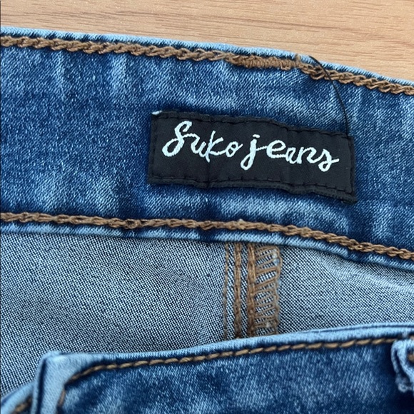 Suko Embroidered Jeans - Picture 4 of 7